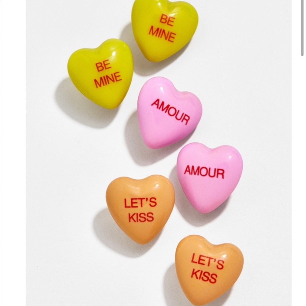 NEW Talking Heart Earring Set